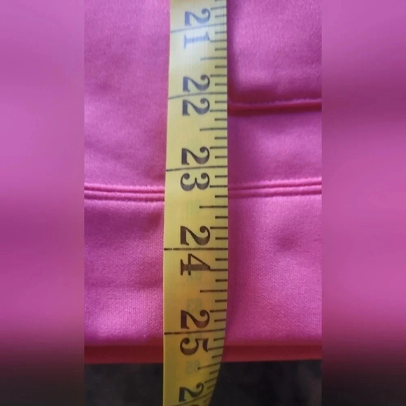 Under Armour Pink Storm Hoodie with Camo Logo Size Medium‎ - Picture 12 of 12